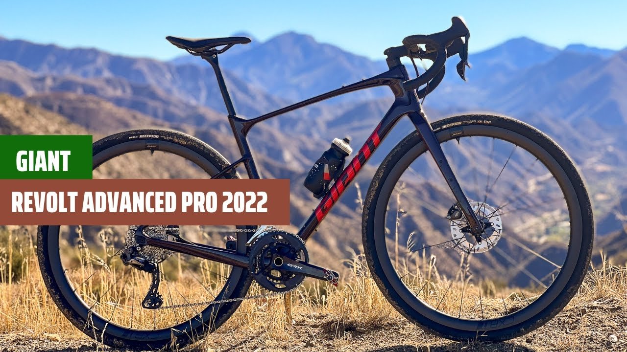 Xe đạp Giant Revolt Advanced Pro 2022